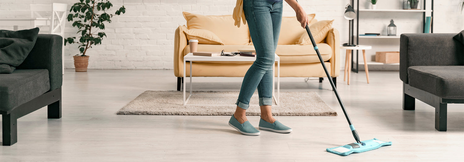 Le plein d'astuces pour nettoyer la maison grâce aux huiles essentielles